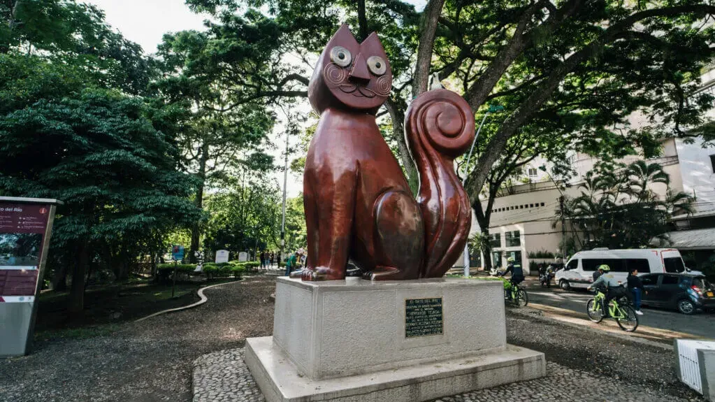 El Parque del Gato y sus Novias